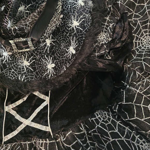 Girls Black and White Spider Web Witch Costume - Picture 6 of 6